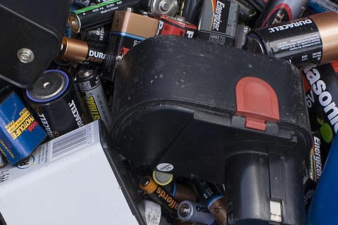德宏傣族景颇族高价电动车电池回收-上门回收叉车蓄电池-废铅酸电池回收
