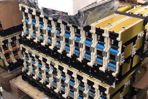 吐鲁番废旧电池回收-正规公司回收三元锂电池